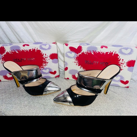 Vintage “Disco Fever” Black and Silver size 8.5 Mule Heels - Picture 4 of 6